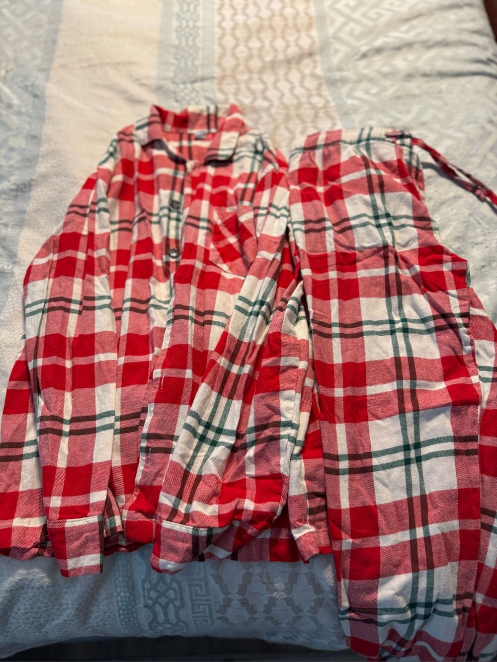 Old Navy Christmas medium size men’s pajamas